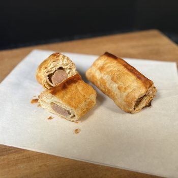 Sausage rolls x2