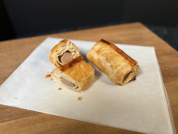 Sausage rolls x2